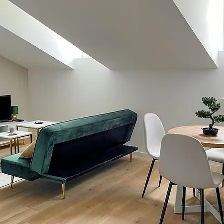 Cozy Saumur, Hyper Centre