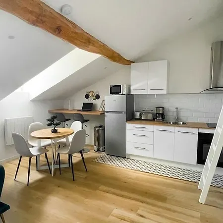 Cozy Saumur, Hyper Centre